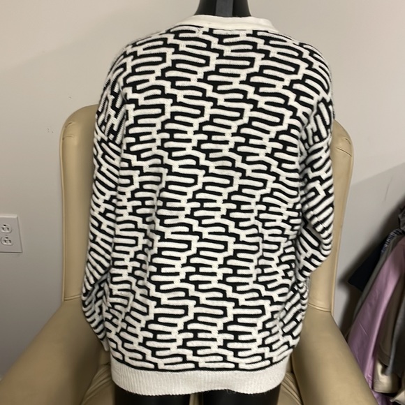 Forever 21 cardigan sweater black & white Large - Picture 2 of 8